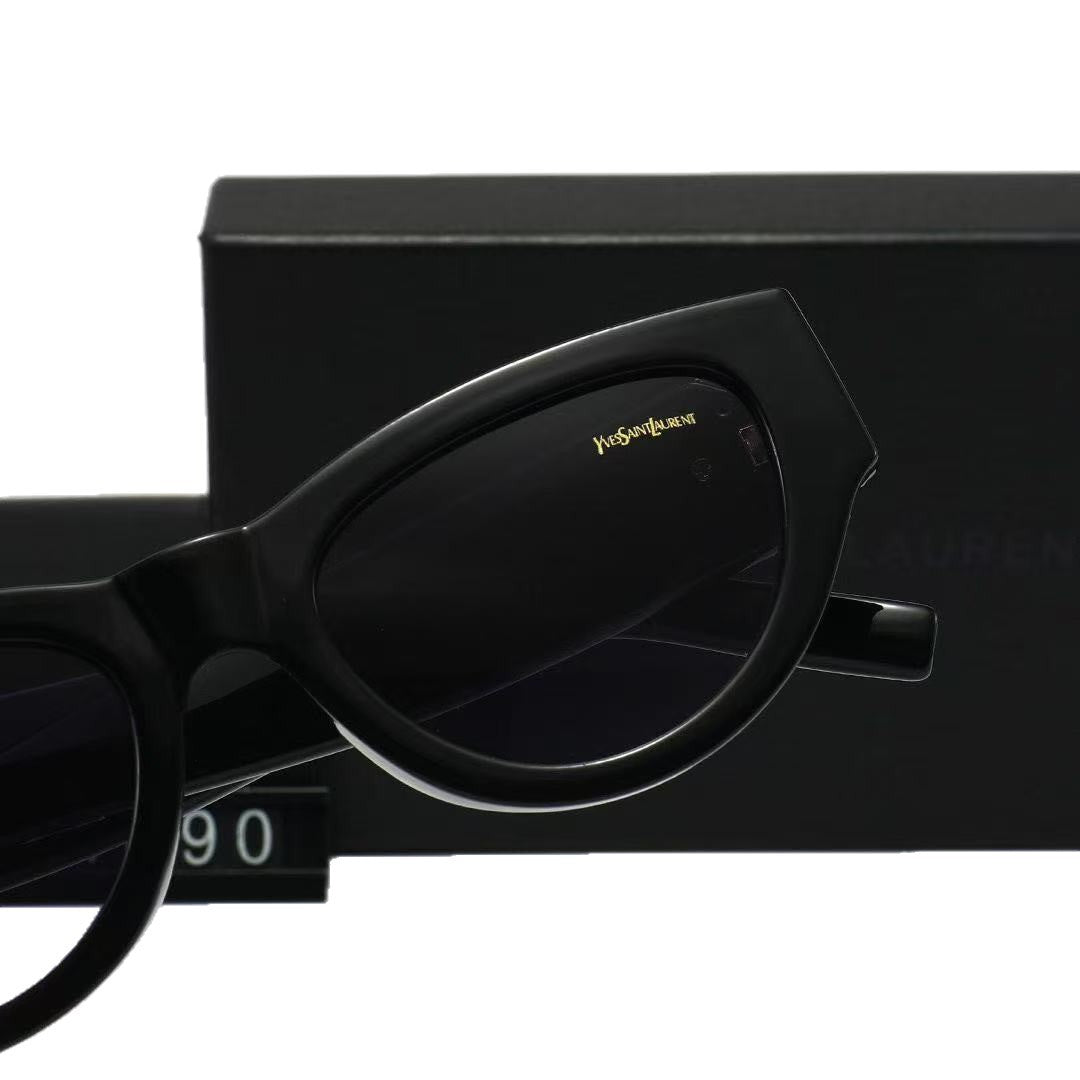 Women's Cat Eye Sunglasses | Small Frame M94 M95