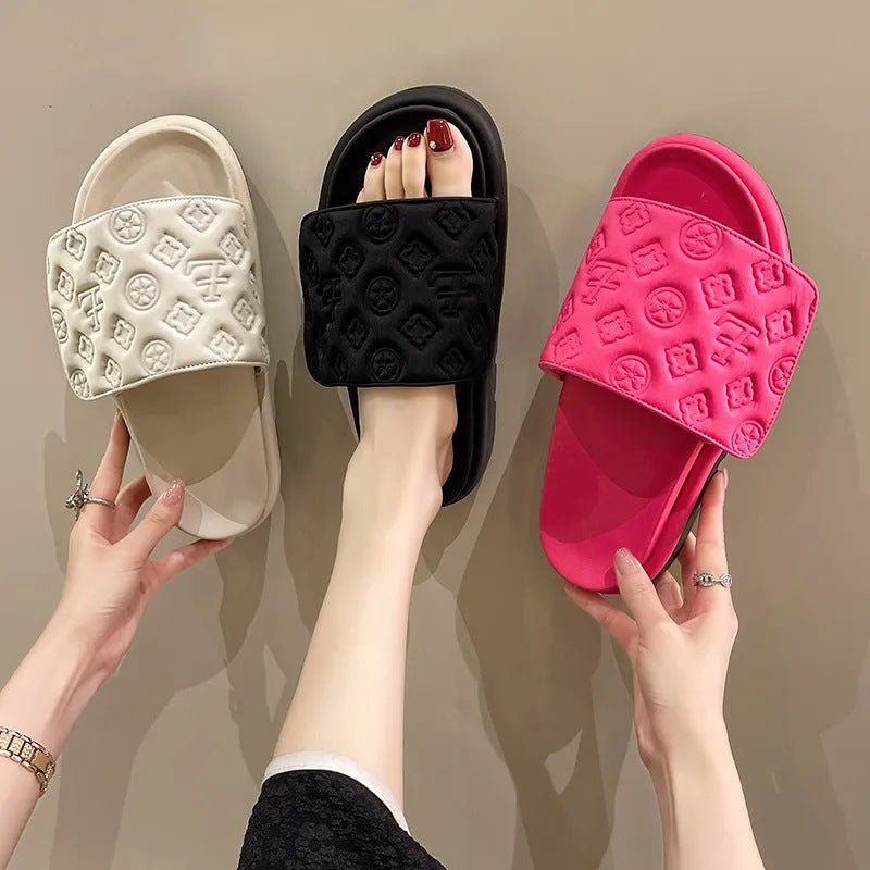 Zapatillas de suela gruesa para mujer para abrigo, zapatillas refrescantes de playa con plataforma de Velcro 2025, chanclas de moda veraniega y de moda