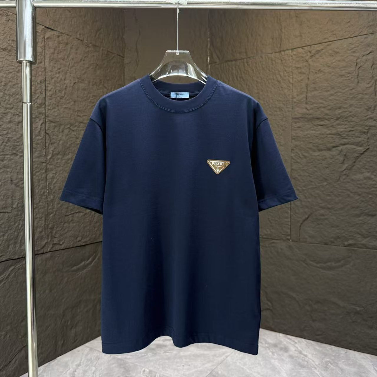 T-shirt Triangles métalliques | Casual été
