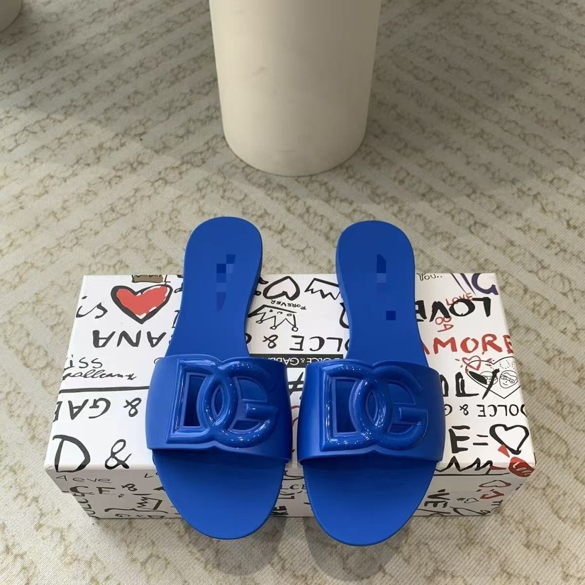 D Summer Slippers nueva prenda exterior transfronteriza, de fondo plano, cómoda, casual, moderna, versátil y de línea recta hueca