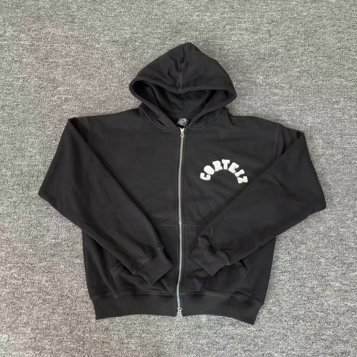 New 2025 cross-border set with embroidered minimalist lettering, high-street fashion loose cardigan, hoodie, and casual pants