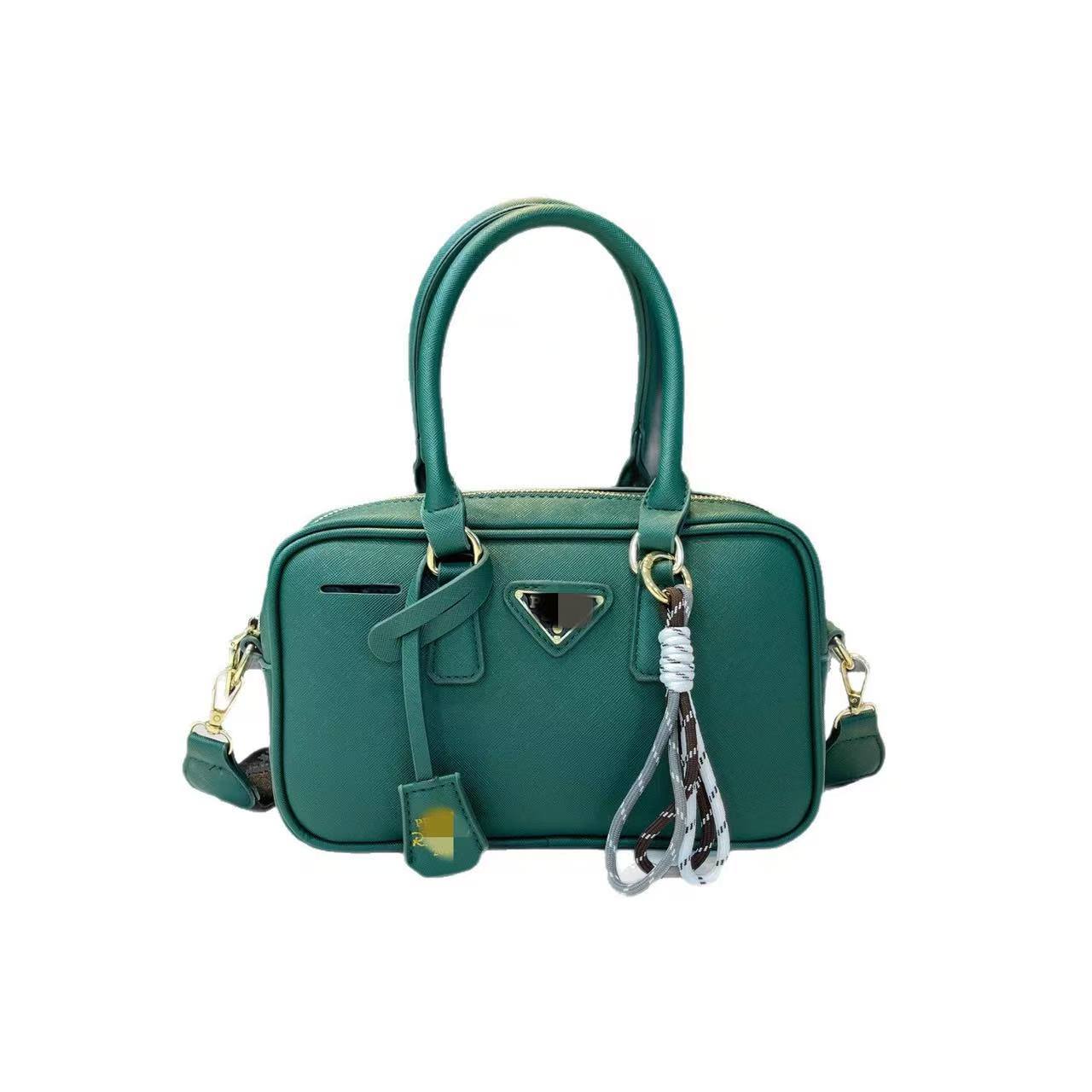 Nuevo bolso de vaca clásico anti-grano de moda de la marca P transfronterizo, bolso multifuncional de gran capacidad, bolso de un solo hombro
