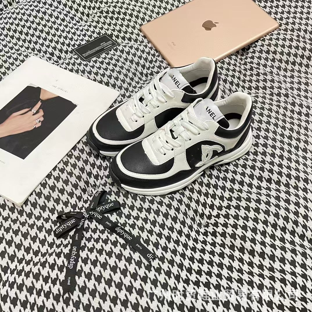 Zapatillas de suela gruesa con pequeñas fragancias, zapatillas de papá, zapatillas casuales de cuero suave para mujer, zapatillas de correr nuevas para mujer 2023