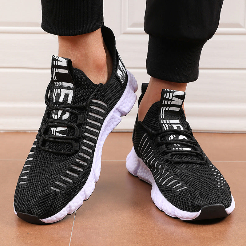 Ventas directas de fábrica, verano, zapatillas de exterior nuevas, zapatillas casuales con recortes, recortes, zapatos de malla de verano, transpirables, a la moda y versátiles