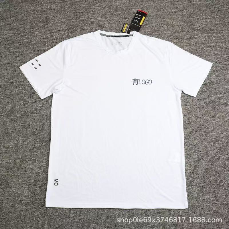 Exportación de marca en stock a Europa, América, Japón, Taiwán, camiseta casual de secado rápido de seda de hielo y manga corta, estilo de verano para hombres