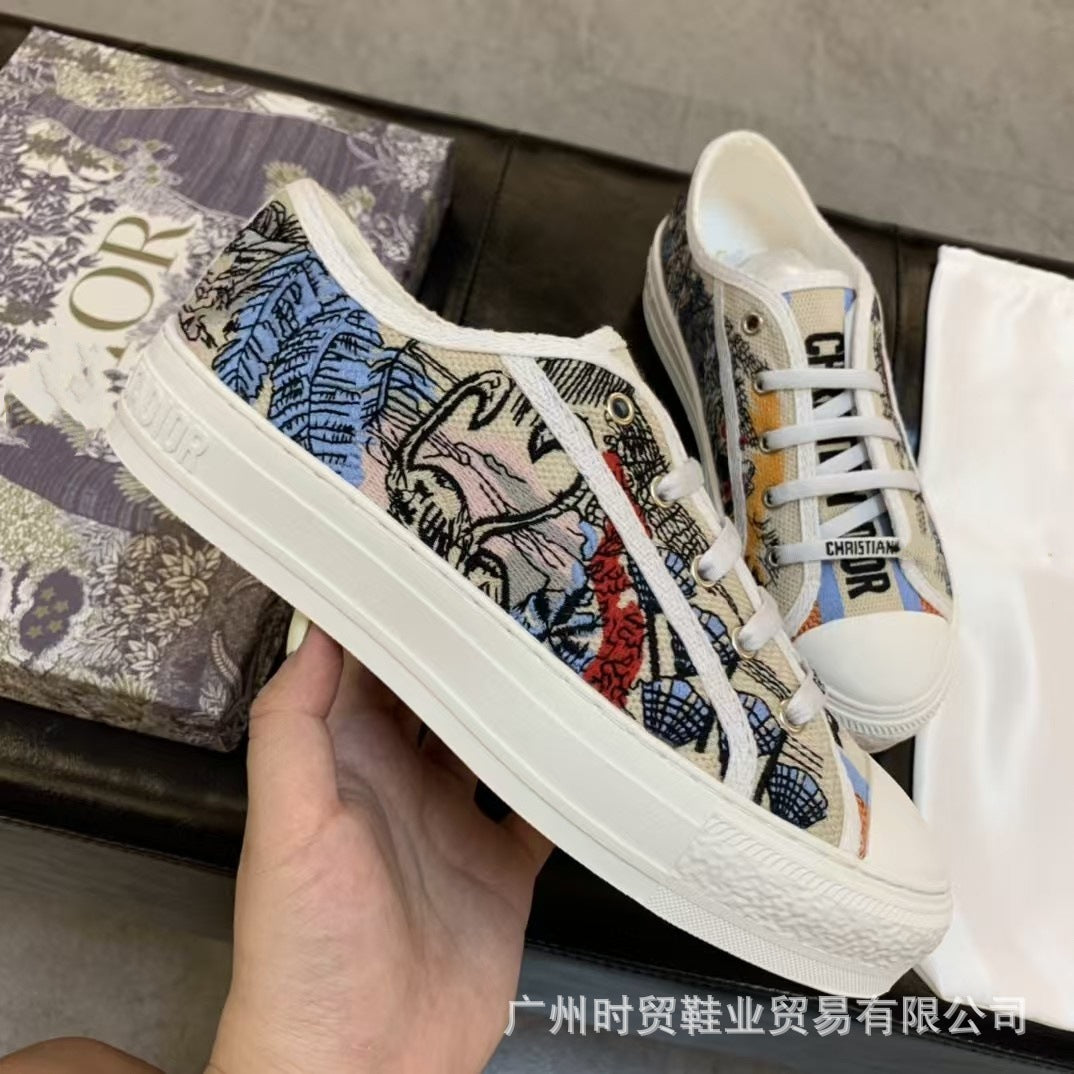 Zapatos de lona con bordado con letras, zapatos casuales versátiles con cordones de mujer con plataforma de relieve para el día a día
