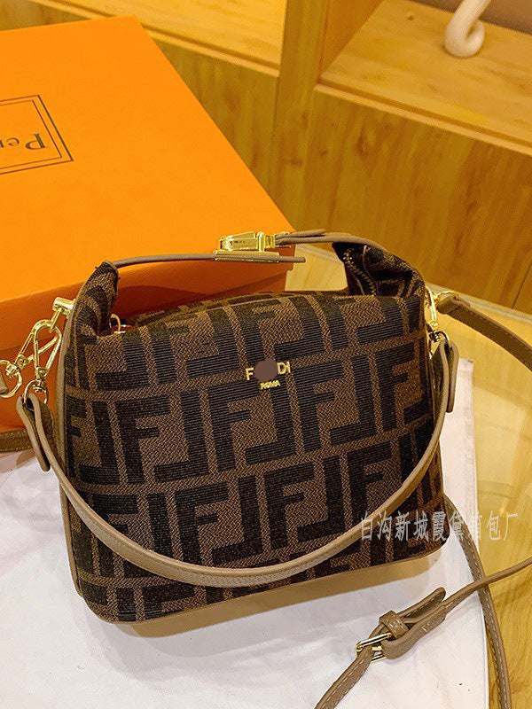 Nuevo bolso de lonchera usado 2025, monograma de moda portátil, bolsa de almohada, bolso bandolera de estilo coreano estampado de un solo hombro