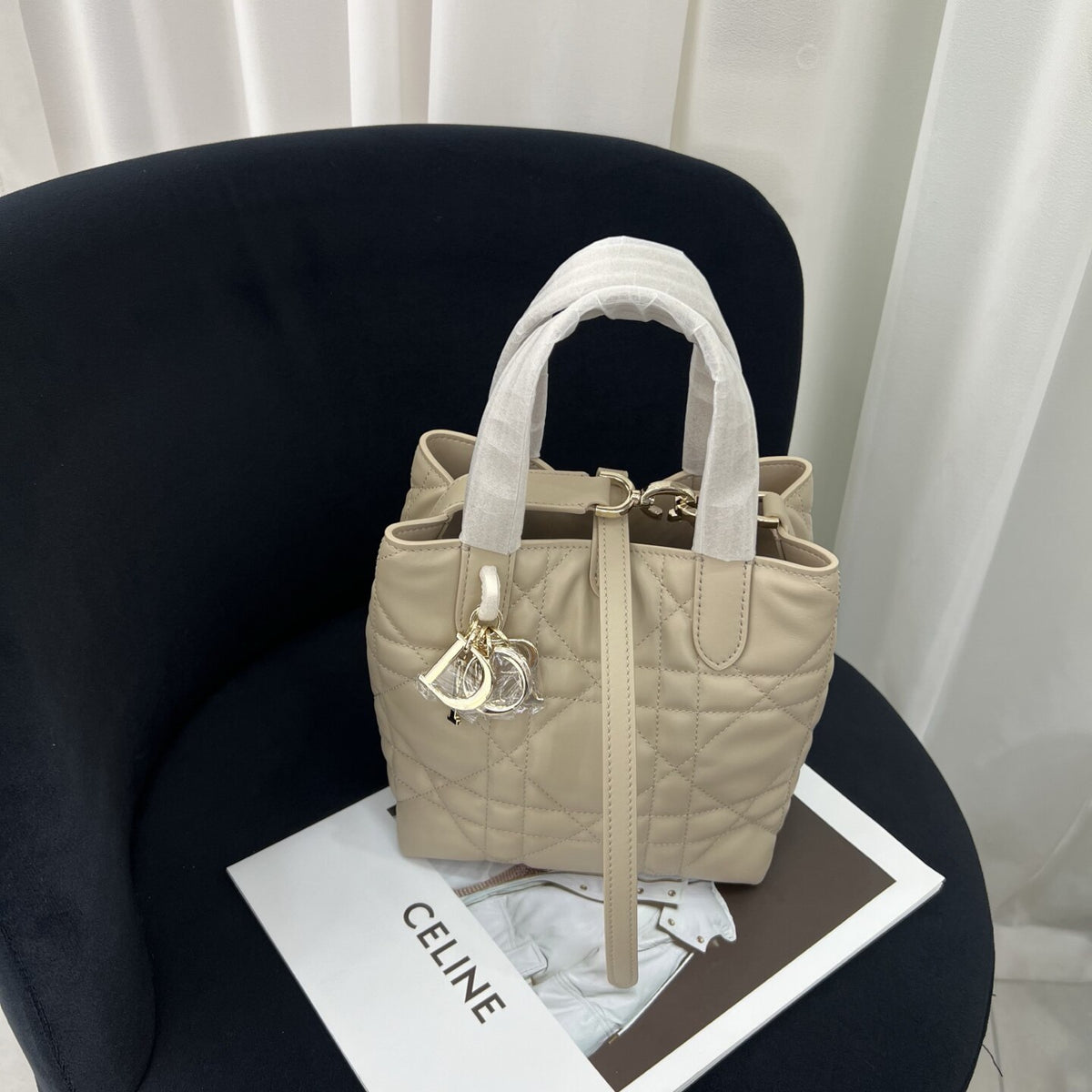 D 2026 Bucket Bag | Quilted Shoulder | No Box