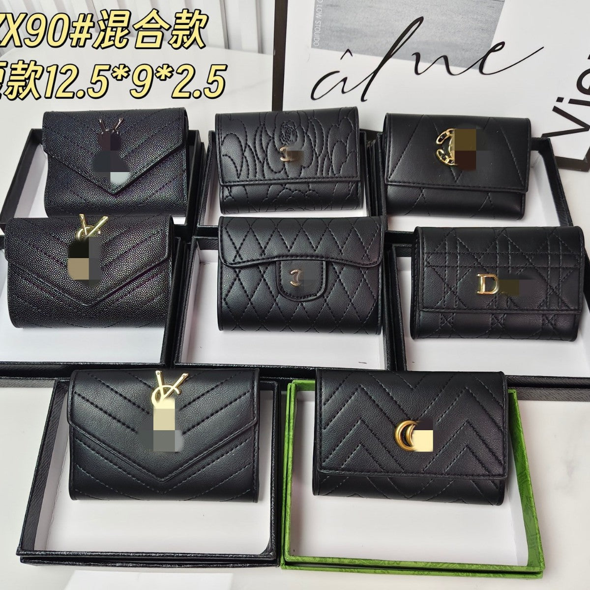 Pequeña fragancia con hilo de bordado, cartera de rejilla de diamantes, bolso de cartón plegable de trío y versatilidad de forma corta y multicard, bolso de cartas de varias tarjetas caviar