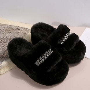 Tacón de cuña de suela gruesa, pedrería de una sola línea transfronteriza, talla grande comercio exterior 2025, nuevo temperamento, moda versátil y cálida, zapatillas de lana