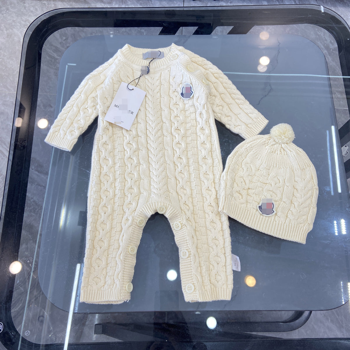 Unisex Knitted Baby Romper M | Cable Knit and Long Sleeve