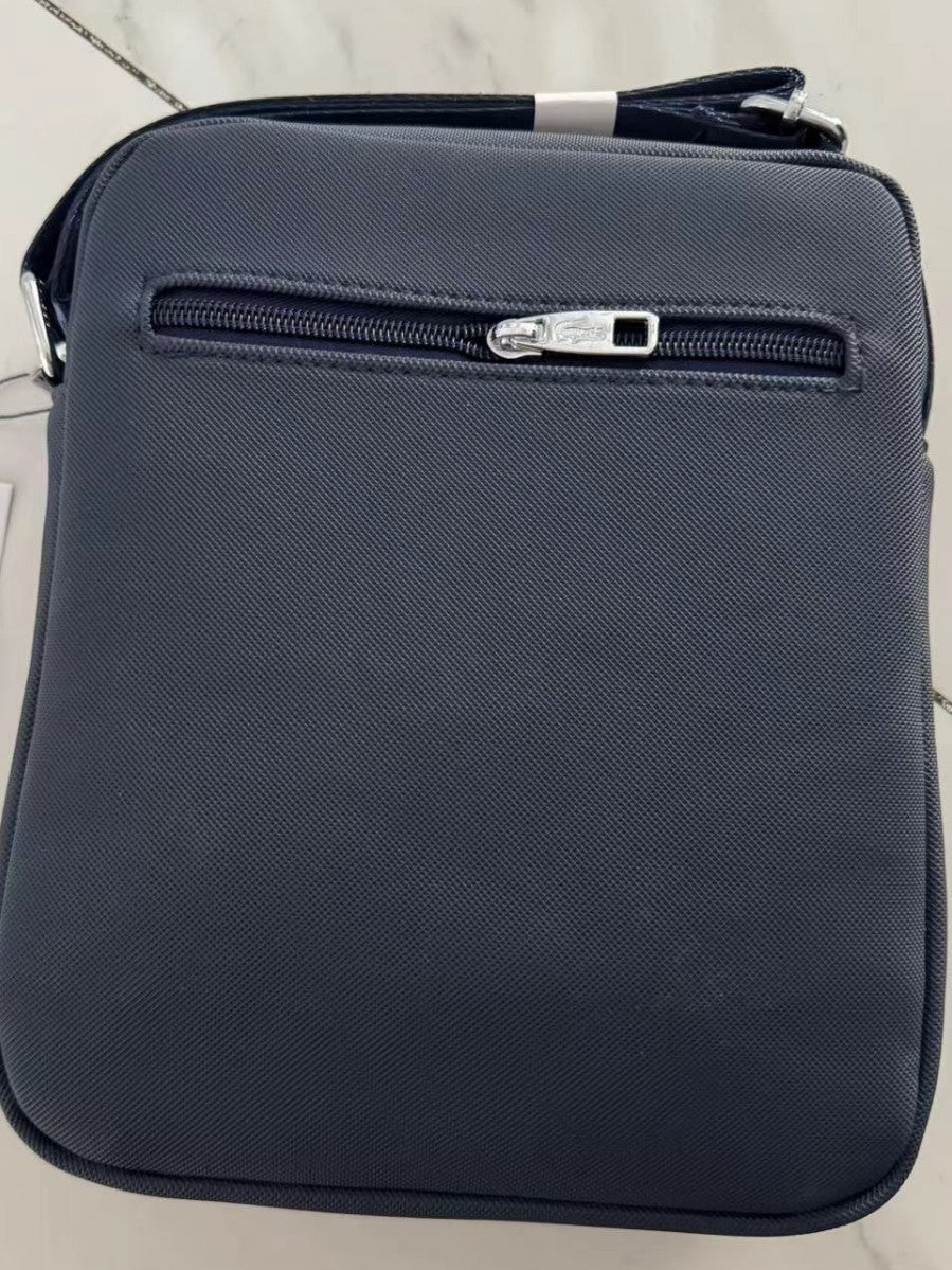 Nuevas llegadas transfronterizas: bolsos de hombro para hombres, bolsos de mano y más, diversas bolsas de pecho y bolsos de hombro directamente en tiendas de fabricantes