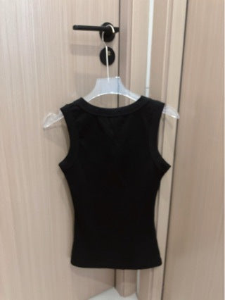 Nuevo chaleco bordado CE, calidad alta de alta gama 24SS Summer Arrival, ¡pieles gigantes y para delgazar! Jubai combina con el chaleco de desplazamiento
