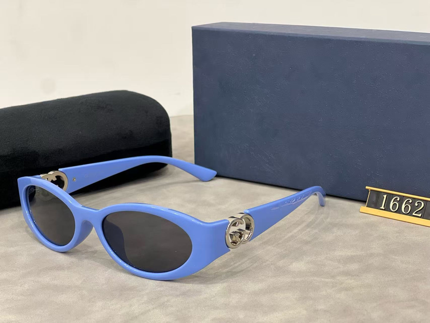 Gafas de sol de montura pequeña de estilo ojo de gato para mujer, gafas de sol versátiles de moda europeas y americanas, gafas de estilo urbano transfronterizo para hombre al por mayor