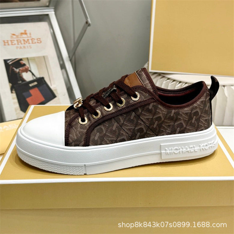 2024MK moda nuevas zapatillas blancas de mujer, piel de becerro, hebilla metálica con cordones, zapatillas de escalada, tendencia zapatillas de correr