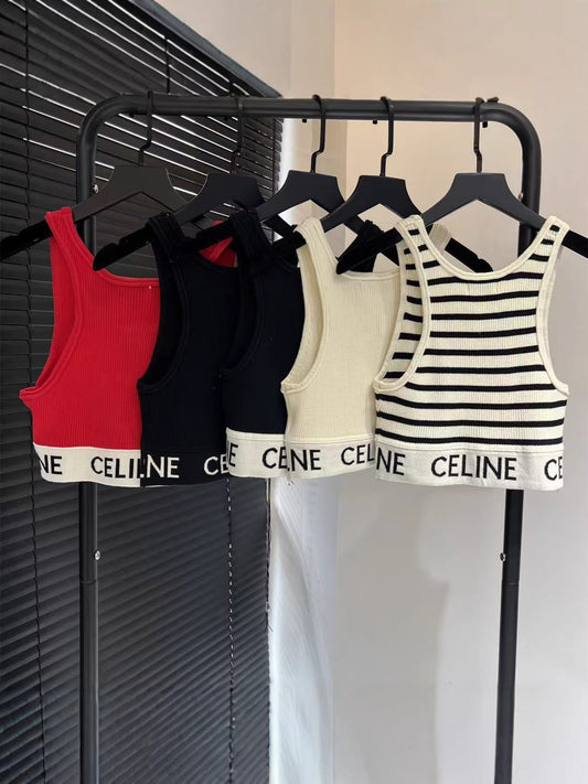 La versión alta de la foto real de Selin es la versión correcta del chaleco de punto simple a rayas en forma de U de primavera y verano con un modelo de base corta