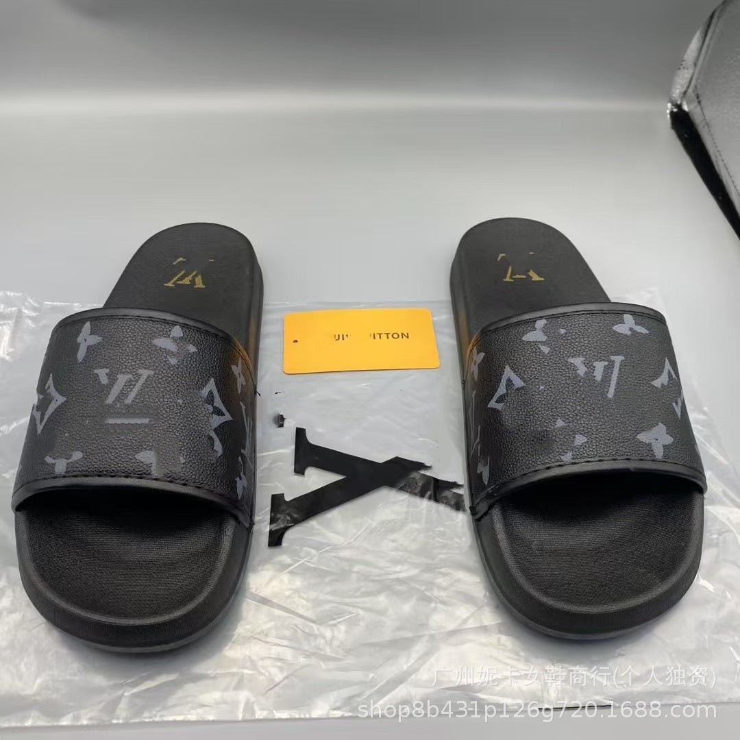 Zapatillas de hombre muy vendidas 2026, zapatillas nuevas para exteriores, suelas blandas antideslizantes, exportación con muebles bordados para el hogar, chanclas de hombre de alta gama