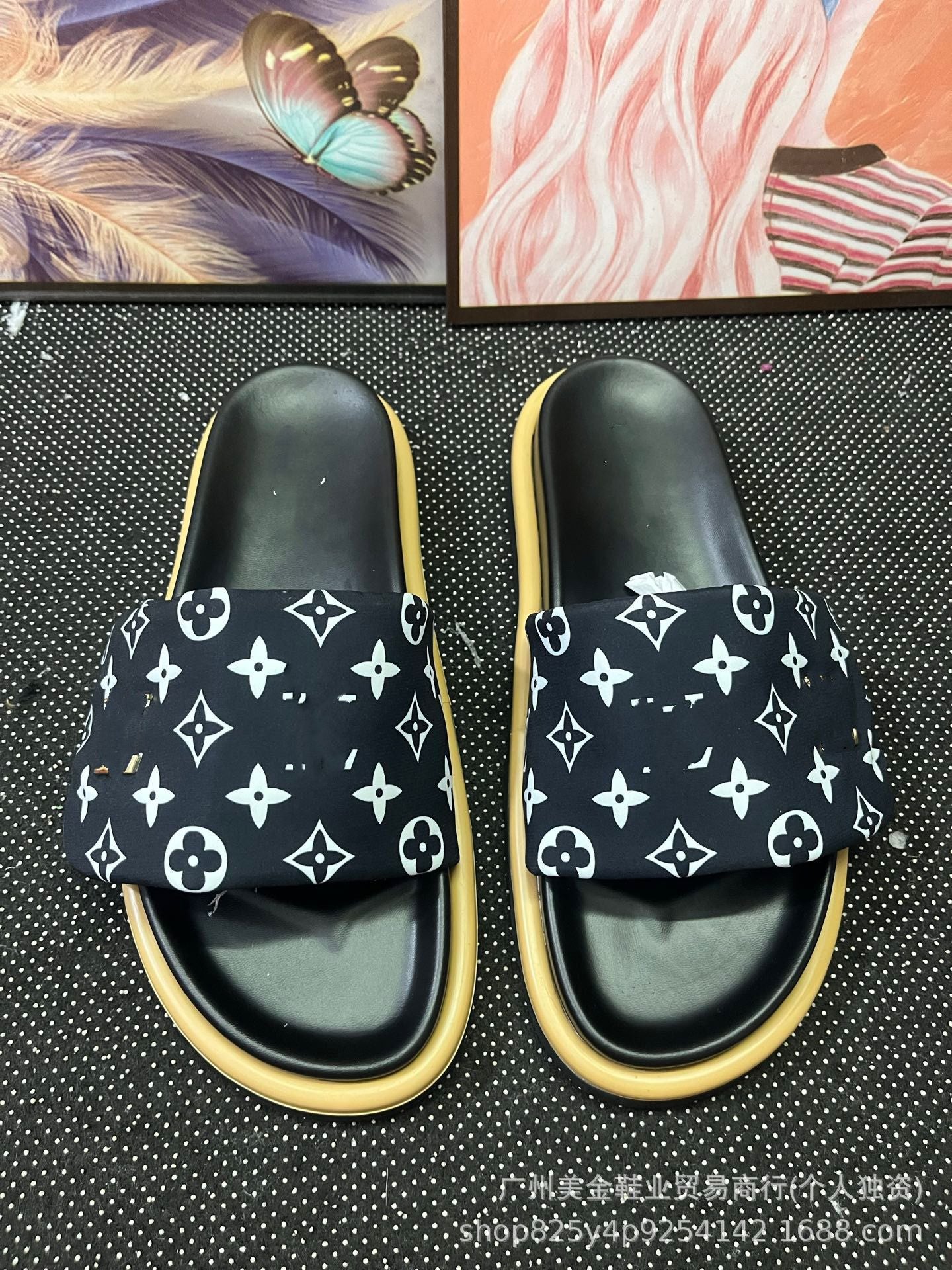 Zapatillas de Velcro de suela gruesa Donkey Home para mujer, 2025 Nuevas zapatillas antideslizantes de denim con letras antideslizantes para exportación