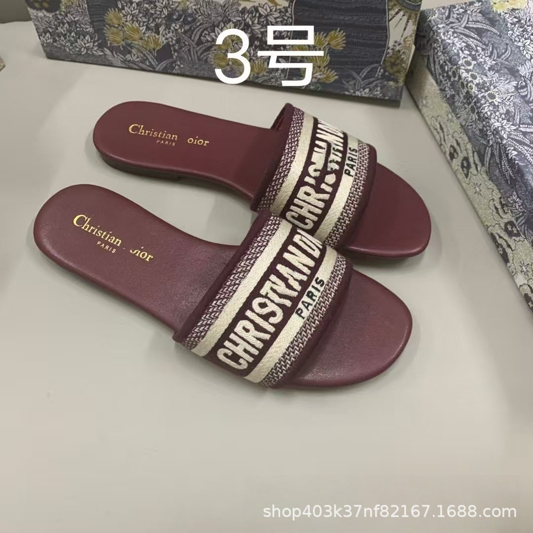 Zapatillas de alta calidad marca D, tallas 1-48, bordados jacquard, zapatillas planas clásicas casuales de playa para mujer