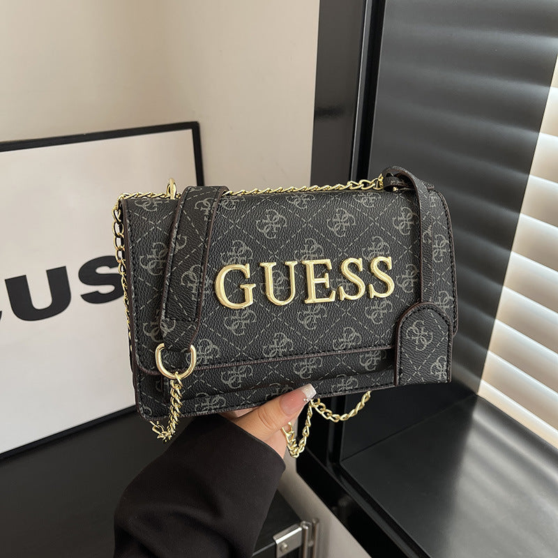 Bolso de mujer vendido de alta calidad Ligero de lujo versátil Bolso de hombro de diseño nicho Bolso de brazo con estampado de letras Bolso de hombro de moda