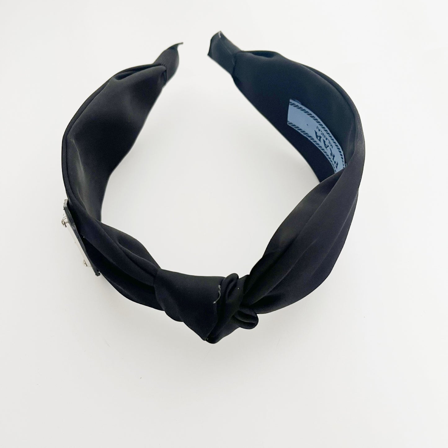 Diademas de satén de alta gama europeas y americanas con tejido cruzado, diademas lisas de borde ancho, pinzas planchadas, elegantes accesorios triangulares para el cabello