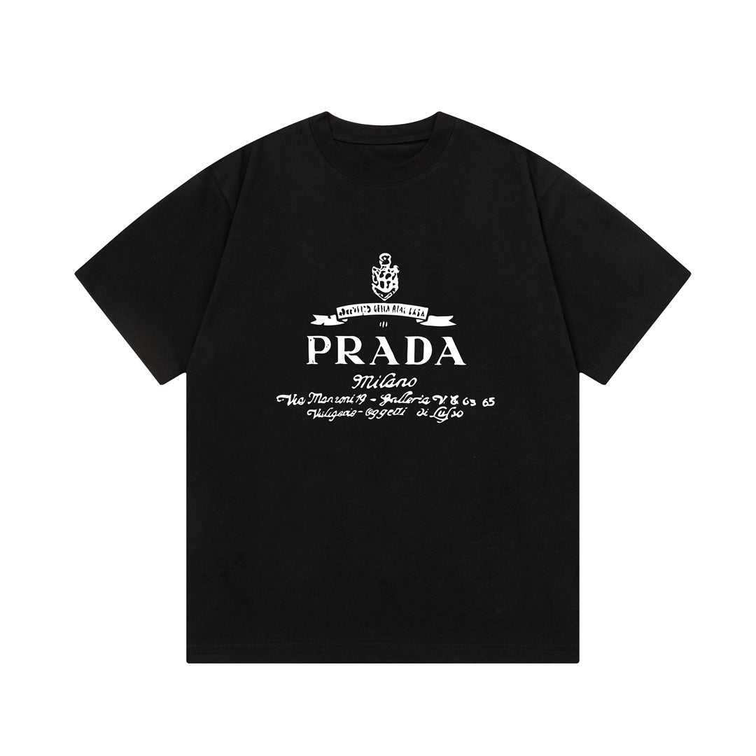 Versión de lujo de alta gama pra Pujia triángulo metálico LOGO, camiseta unisex de verano suelta y versátil con estampado y manga corta