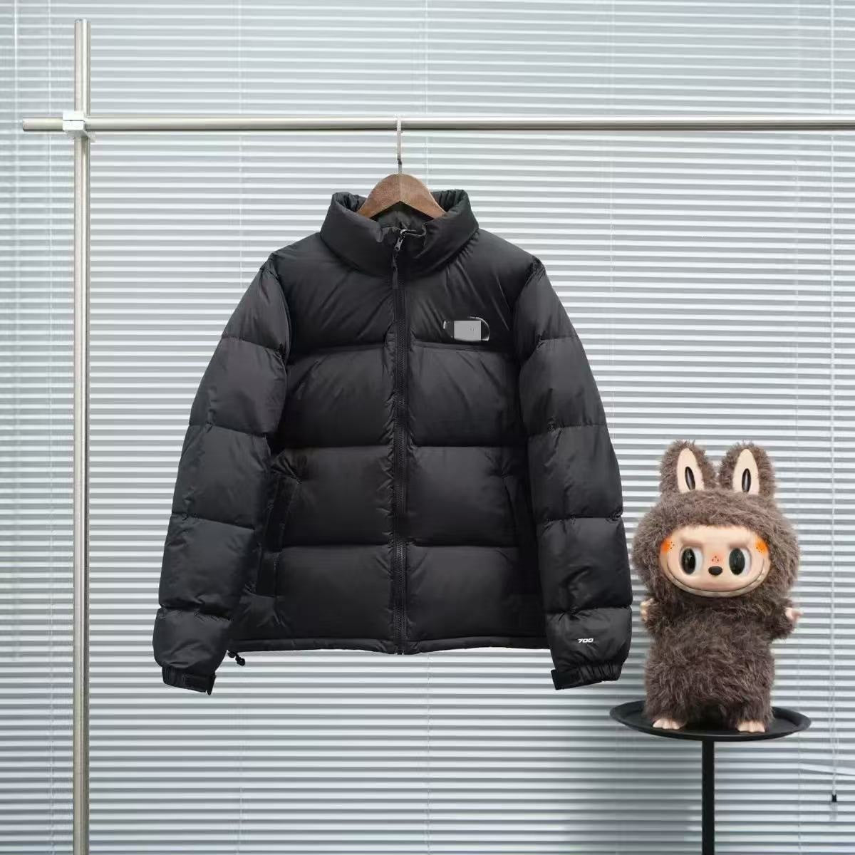 Gesteppte TNF-Jacken und -Westen | Diverse Designs