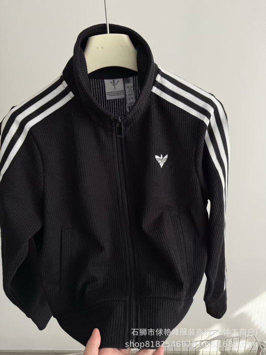 Veste de sport à trois bandes | Col montant