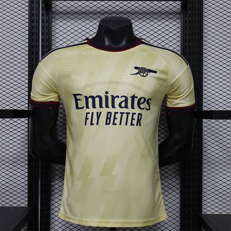 26. Nuevo club de selección edición de jugadores: Real Madrid, Barcelona, Brasil, Arsenal, España, México, Chelsea