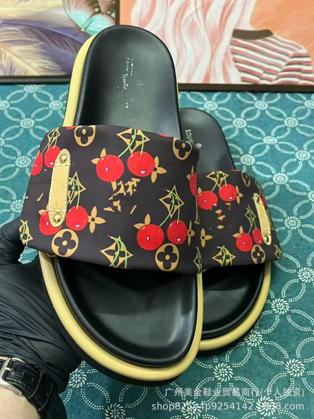 Zapatillas de Velcro de suela gruesa Donkey Home para mujer, 2025 Nuevas zapatillas antideslizantes de denim con letras antideslizantes para exportación