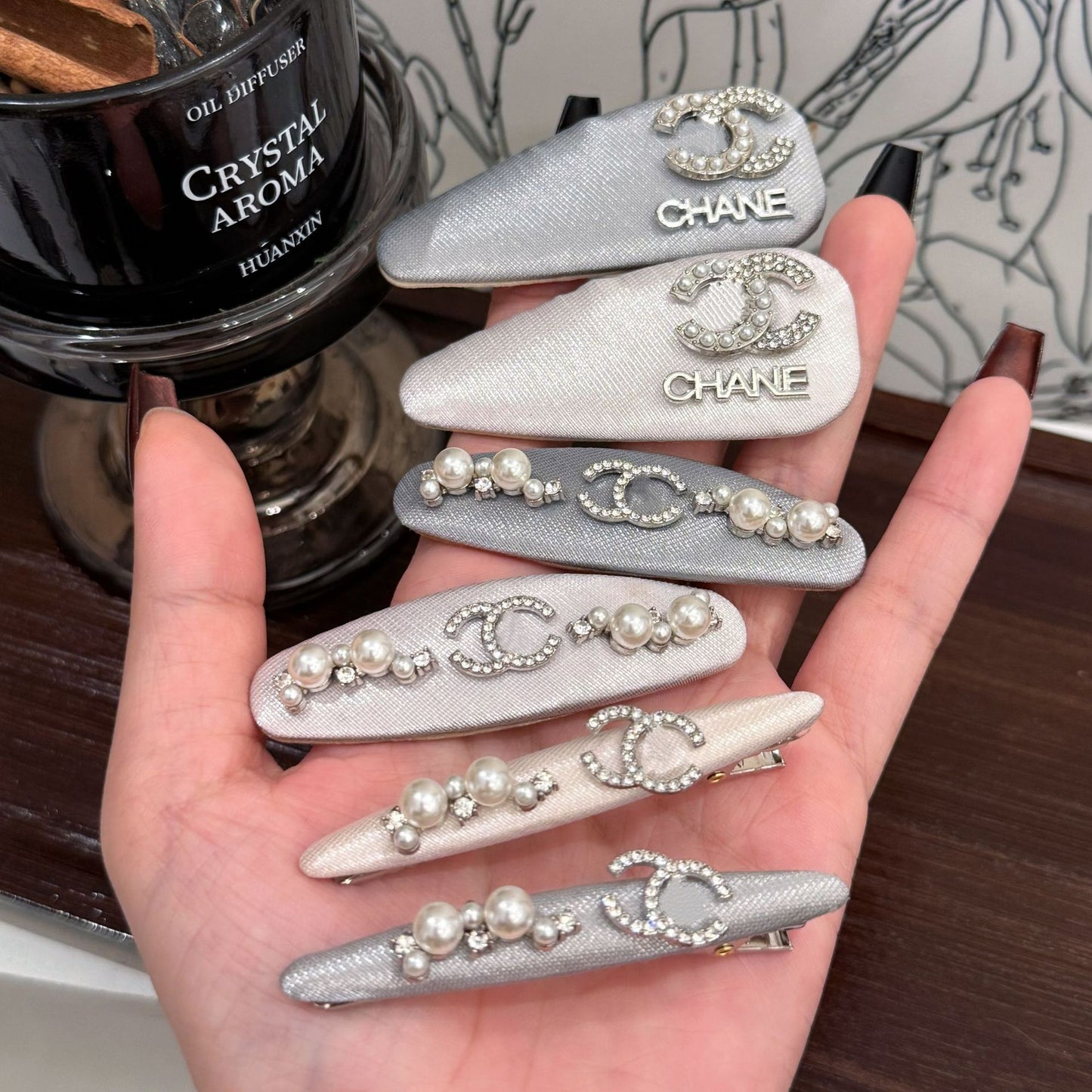 Horquillas Pelo Estilo Chanel | Perlas Cerconio y Satín | LuxuryMarkt