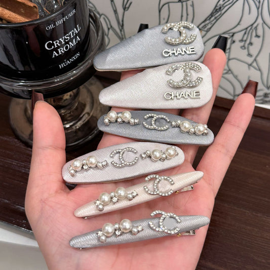 Horquillas Pelo Estilo Chanel | Perlas Cerconio y Satín | LuxuryMarkt