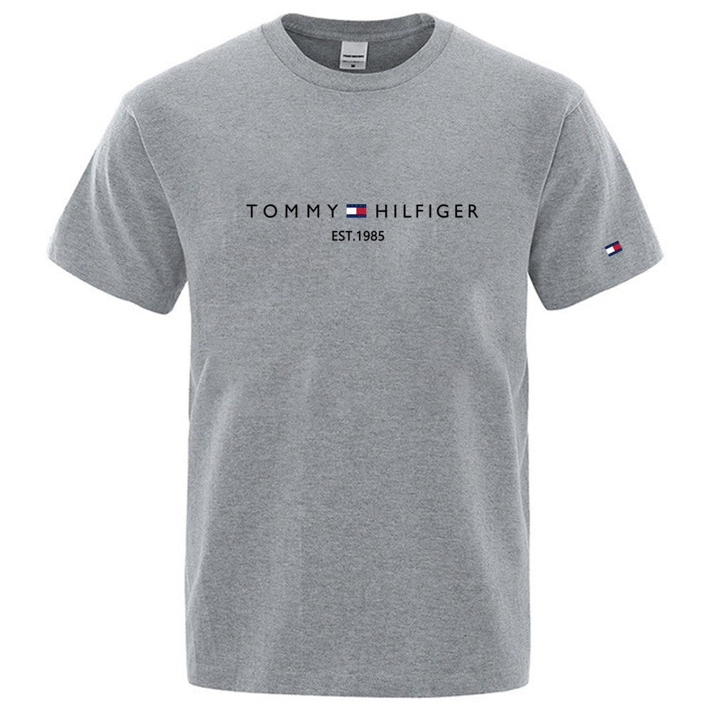 Nuevo verano 2025 camiseta de manga corta con cuello redondo masculino, camiseta deportiva casual de moda para hombres, manga larga para mujer