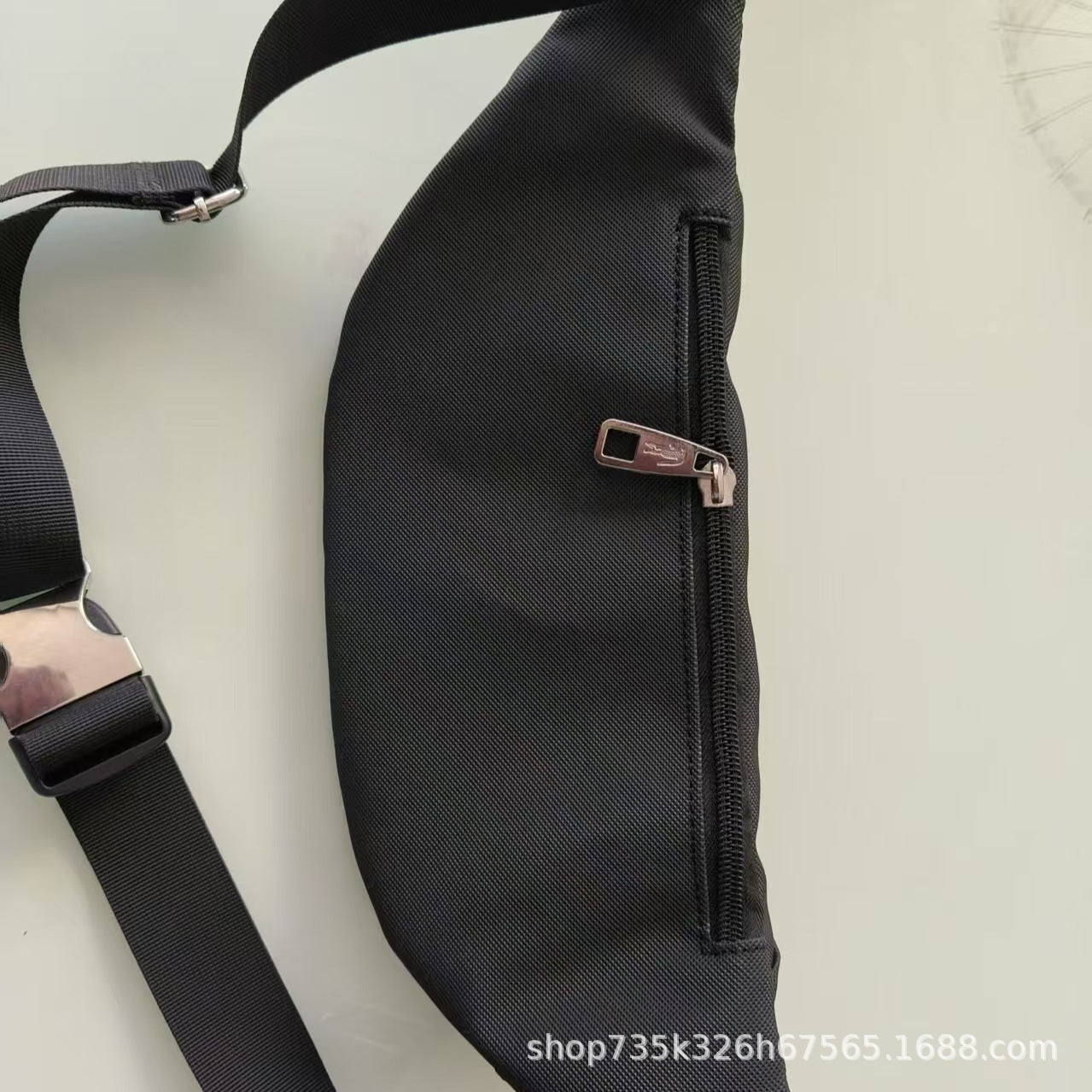Moda transfronteriza de comercio exterior con bolso de un solo hombro, bandolera, bolso E-Yu nuevo para hombres, mochila casual para hombres, sencilla y casual