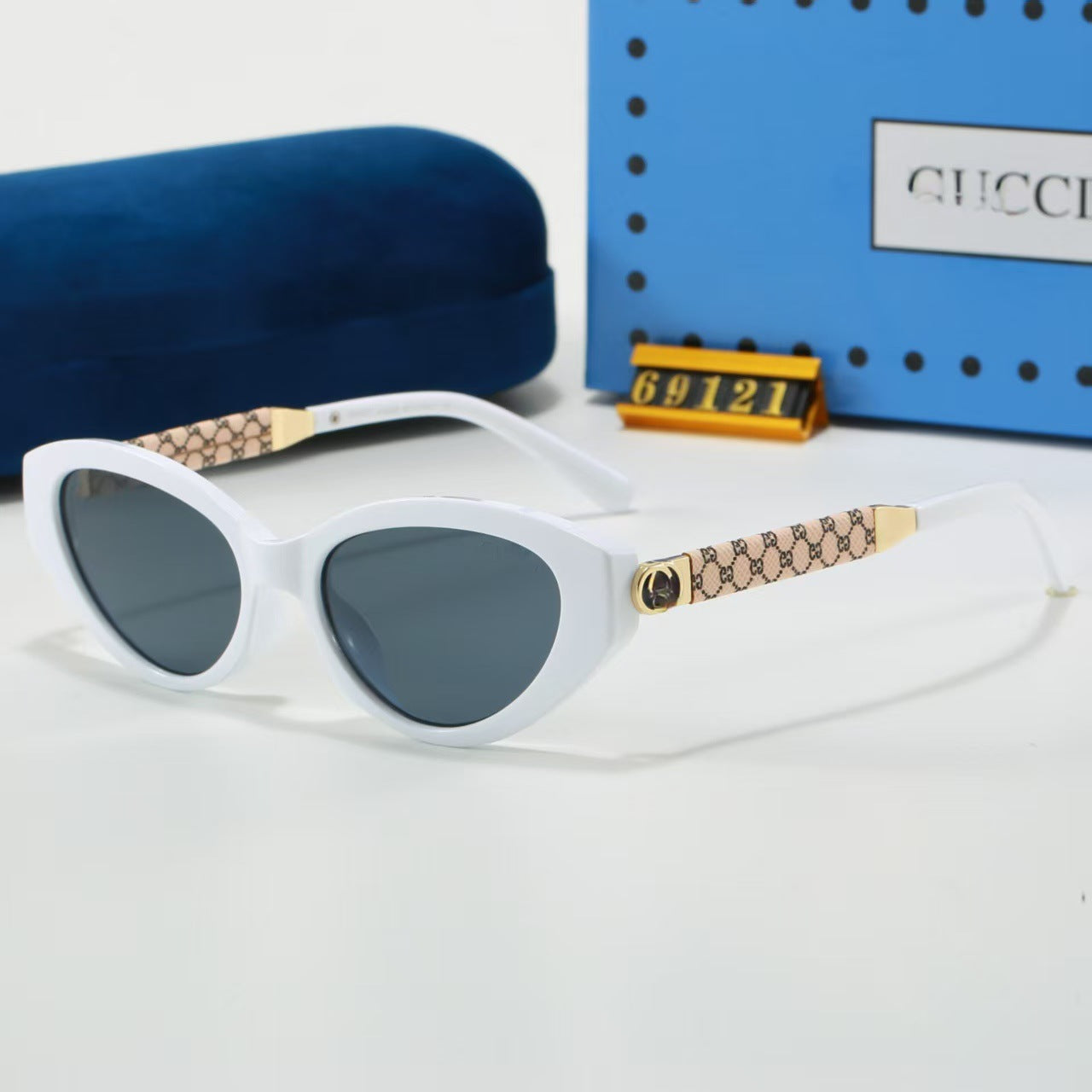 Gafas de sol de montura pequeña con ojo de gato 2025, protección UV premium, gafas ligeras de lujo para vacaciones,
