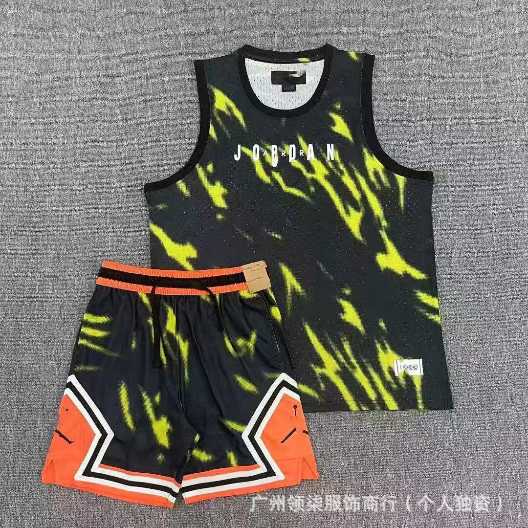 Nuevo chaleco deportivo de baloncesto Flying Man con pantalones cortos, chaleco deportivo casual de correr de secado rápido, transpirable y holgado