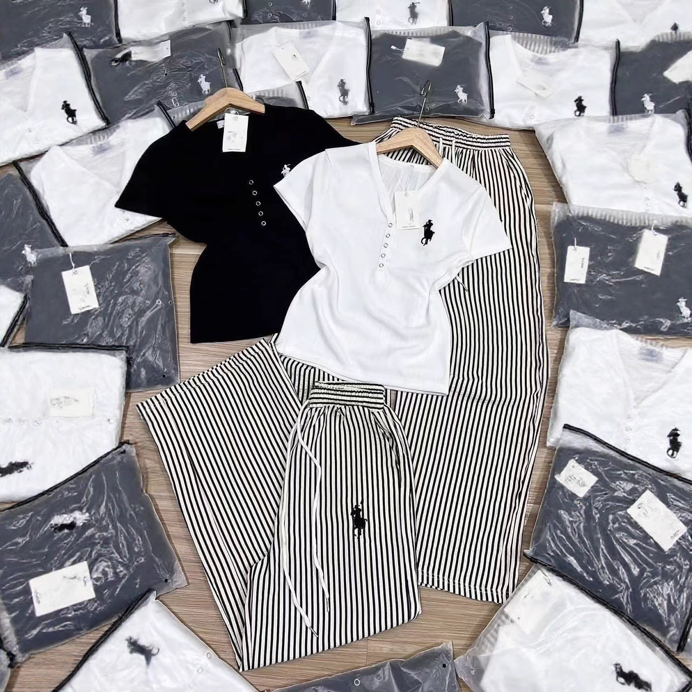 Conjunto casual transfronterizo para mujer, camiseta de manga corta de poni con diseño de verano, pantalones anchos de pierna ancha a rayas anchas y conjunto de dos piezas