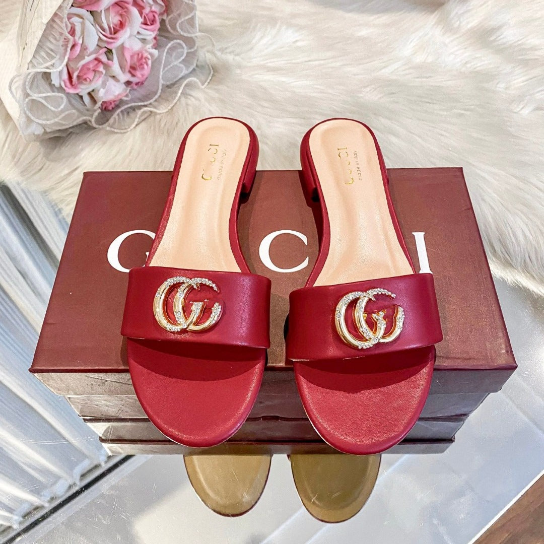 Zapatillas de mujer de la marca G de alta versión para exportar, pedrería doble G de moda de verano, zapatillas de moda casuales planas antideslizantes para ropa exterior
