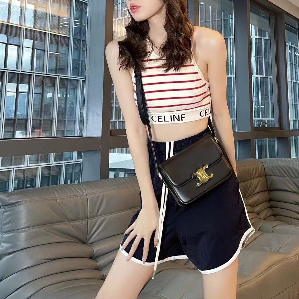 Verano, puro y atractivo, ropa exterior de rayas jacquard con un chaleco camisola de punto de color contrastante