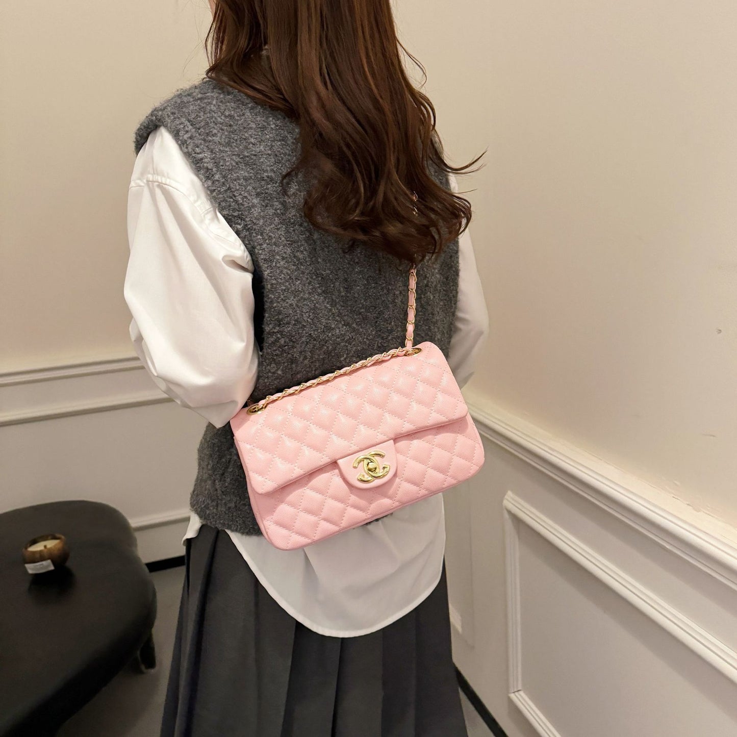 Bolso de un solo hombro con bordado de diamantes estilo Chanel transfronterizo, nuevo estilo de moda 2025, bolso cruzado pequeño y de alta calidad para desplazamientos