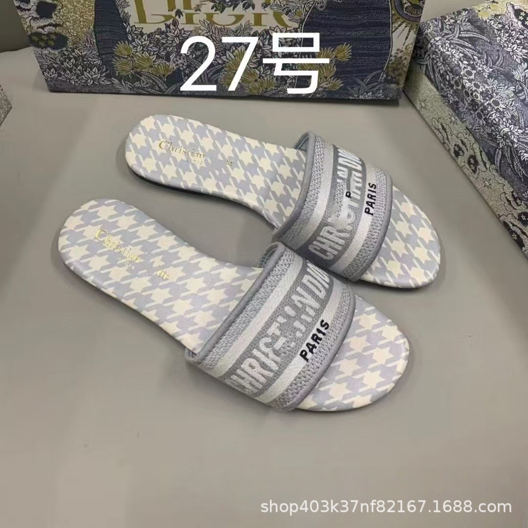 Zapatillas de alta calidad marca D, tallas 1-48, bordados jacquard, zapatillas planas clásicas casuales de playa para mujer