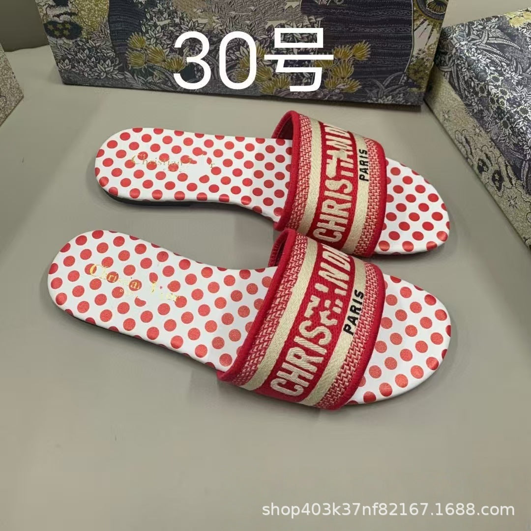 Zapatillas de alta calidad marca D, tallas 1-48, bordados jacquard, zapatillas planas clásicas casuales de playa para mujer
