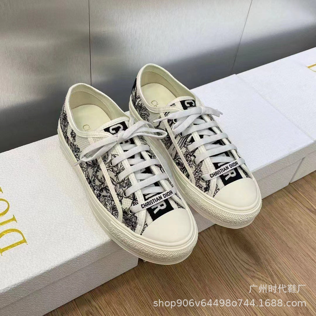 Zapatos de lona bordados con letras altas, zapatos de mujer con plataforma elevada con cordones, zapatos casuales versátiles de flor antigua, zapatos de tapa baja con cordones