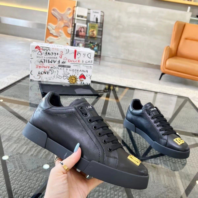 Zapatillas casuales de cuero hombre familia DG | Velcro blancas versátiles