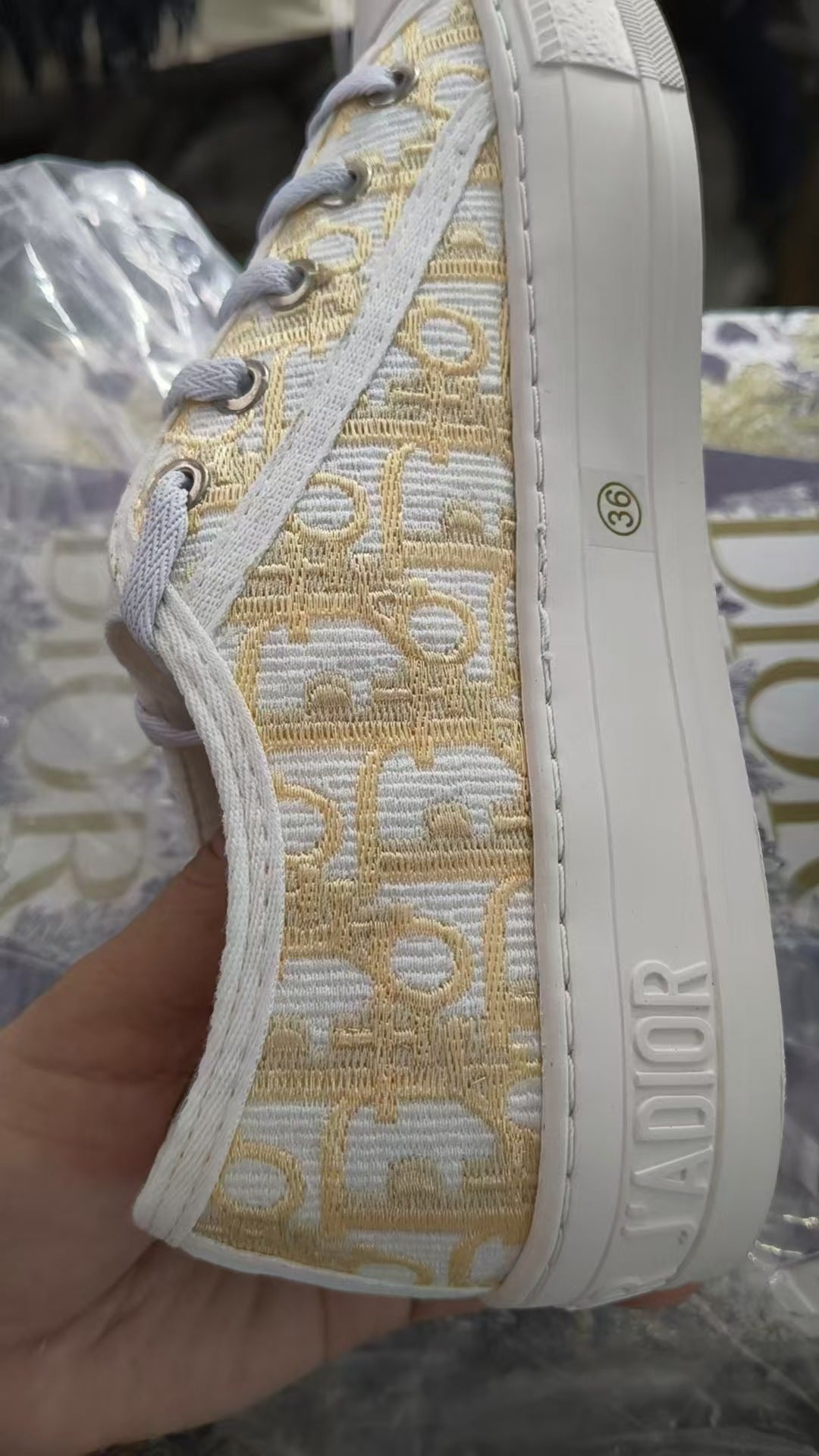 Zapatos de lona bordados con letras altas, zapatos de mujer con plataforma elevada con cordones, zapatos casuales versátiles de flor antigua, zapatos de tapa baja con cordones