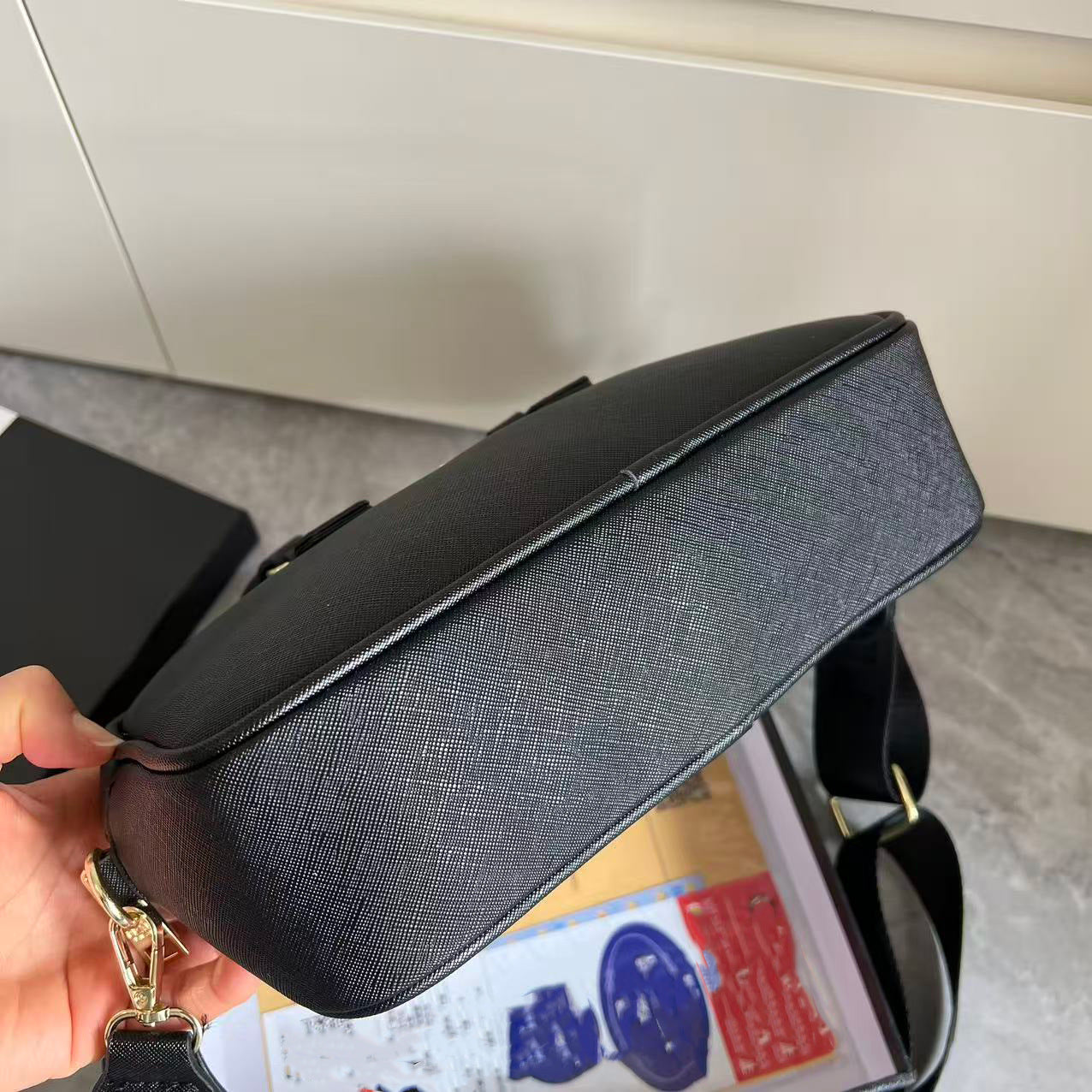 Nuevo bolso de vaca clásico anti-grano de moda de la marca P transfronterizo, bolso multifuncional de gran capacidad, bolso de un solo hombro