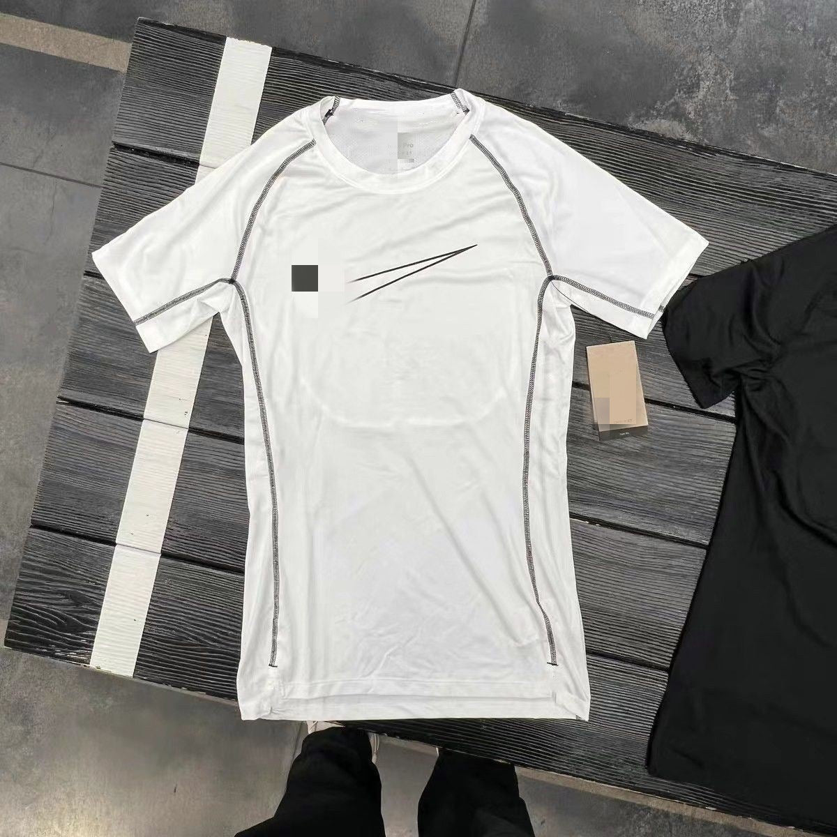 Camiseta Deportiva Ajustada Manga Corta Hombre Secado Rápido