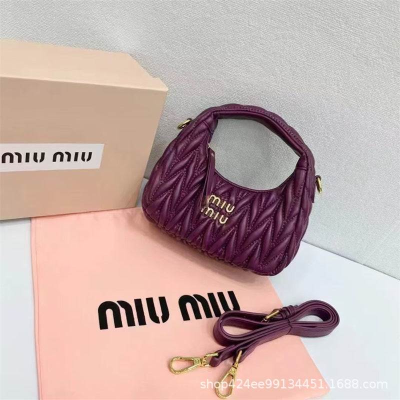 Miu Home Nuevo bolso de empanadillas de mano, Bolsa de mano de comercio exterior, Bolso de mujer, Mini bandolera de un solo hombro, Hilos bordados Caseros con nubes plisadas