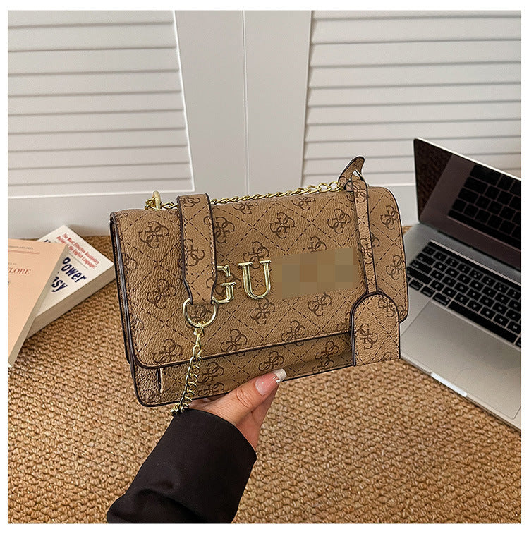 Bolso de diseño de nicho con estampado de letras 2026 para las manos cruzadas de un solo hombro de cadena de moda y muy de moda