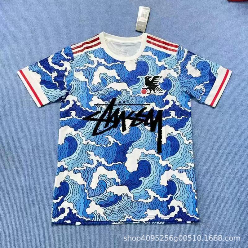 Venta al por mayor transfronteriza para Países Bajos, Alemania, Francia, Italia, Flamengo, Italia, envío gratuito para una camiseta de fútbol
